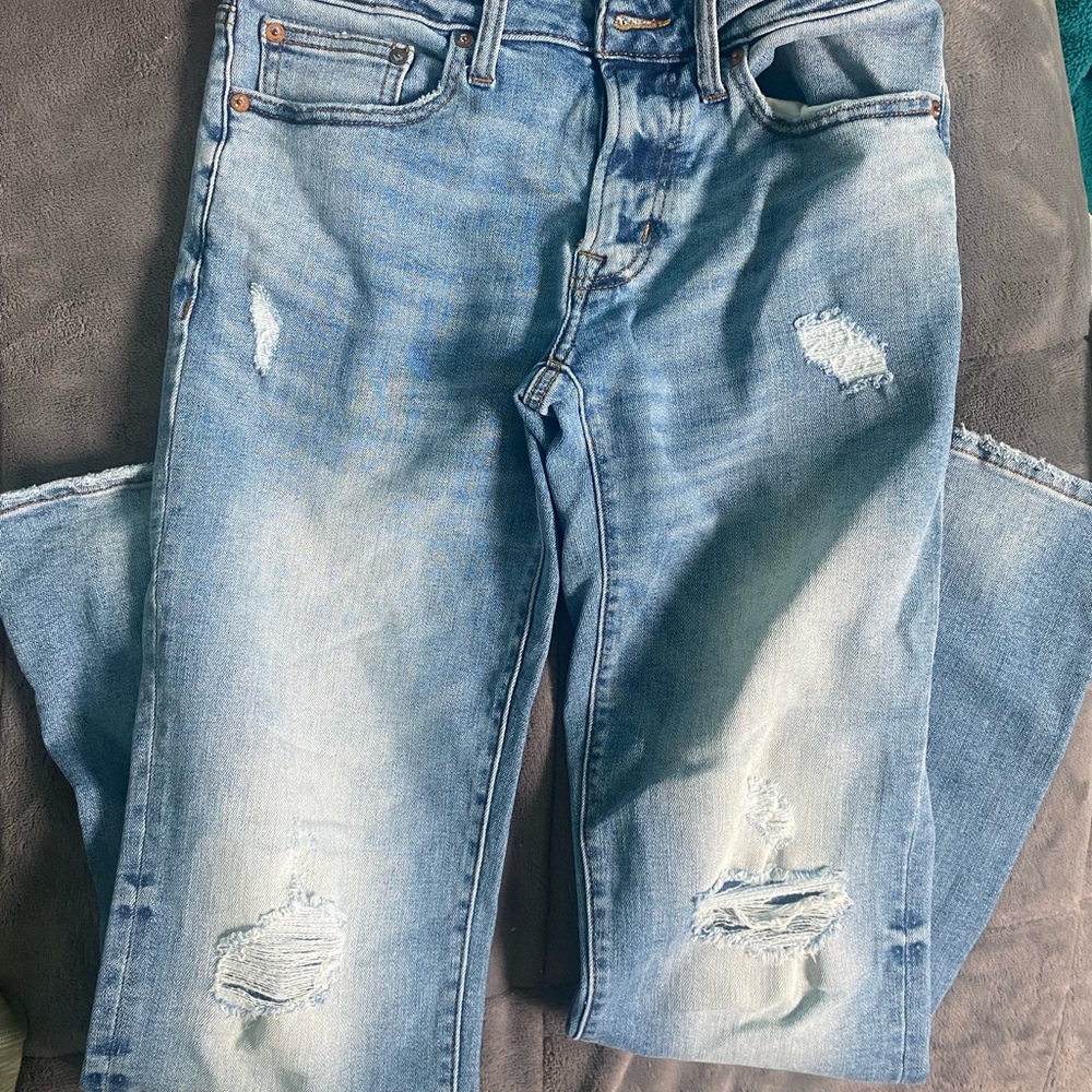 28x32 American eagle jeans
